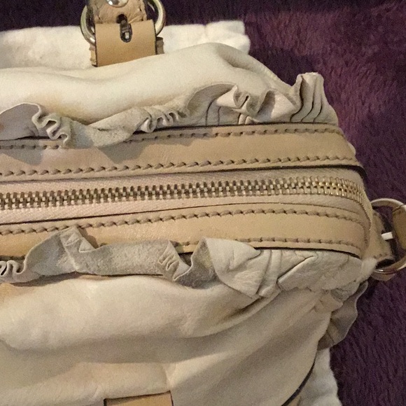 Authentic Gucci Lamb Skin Nude Leather Ruffel Sabrina Satchel-189848002058 - Picture 8 of 16